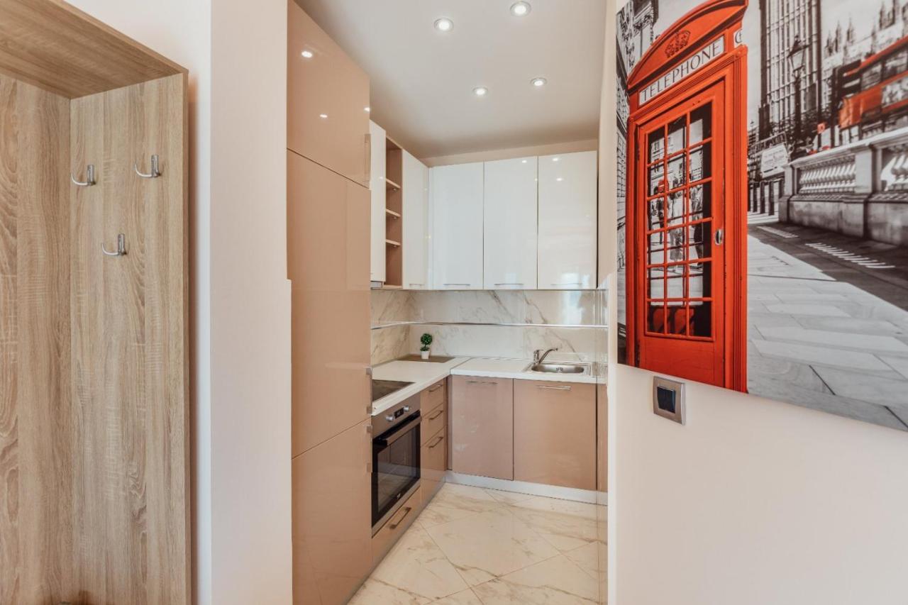 Apartmani Jelena Тиват Екстер'єр фото