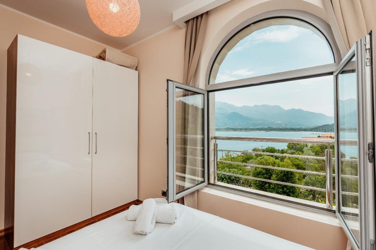 Apartmani Jelena Тиват Екстер'єр фото